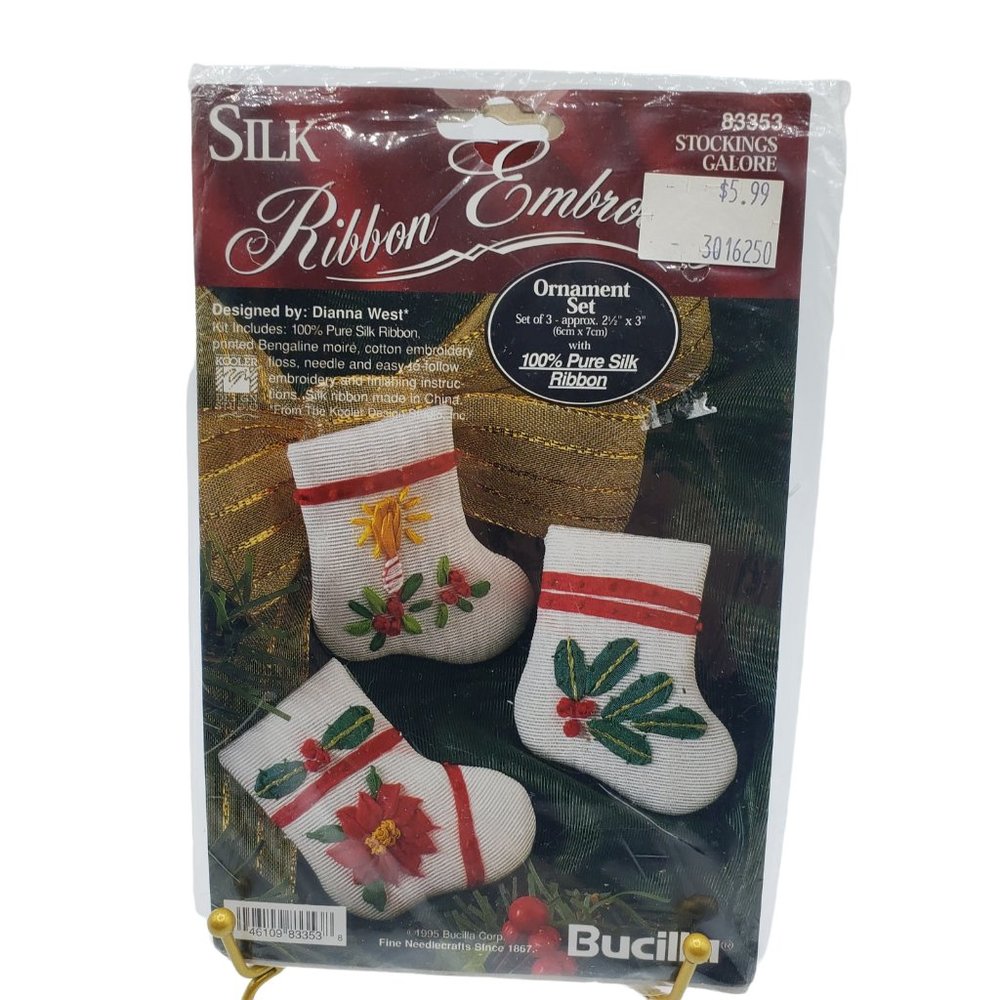 Bucilla #83353 Stockings Galore Silk Ribbon Embroidery Ornament Kit Vintage - Picture 3 of 5